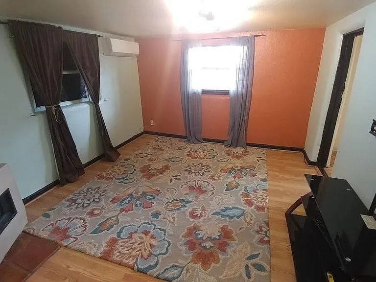 1506 Edith Boulevard Ne Casita #1 — Photo 12
