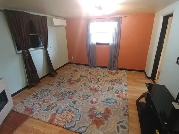 (undisclosed Address), Albuquerque, NM 87102