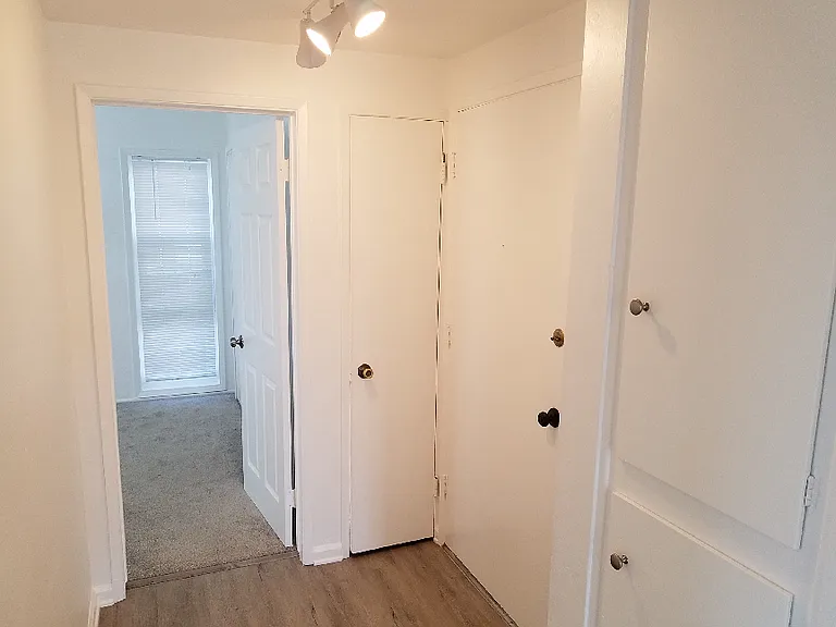 5939 Lauretta St — Photo 4