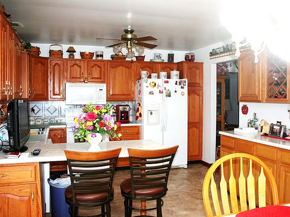 5th image of 122 Cookie Dr