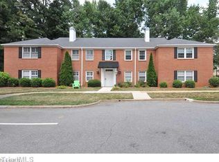 340 A Hanover Arms Ct, Winston Salem, NC 27104