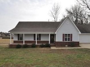 371 Rae Dr E, Munford, TN 38058