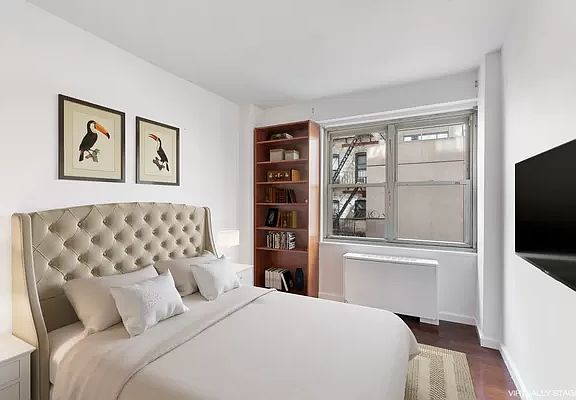 2nd image of 420 E 72nd St APT 3D