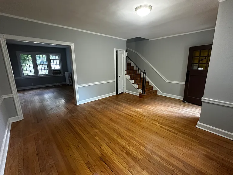 4414 Reservoir Rd NW — Photo 5