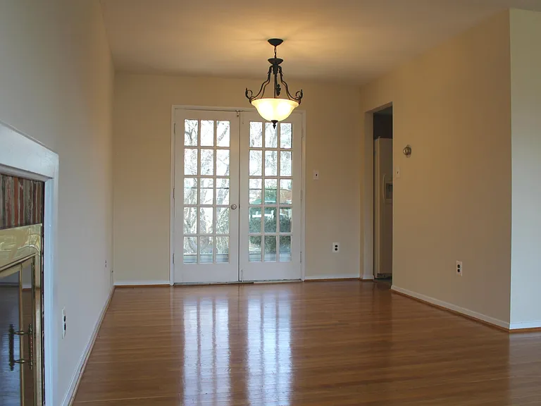 1049 Balls Hill Rd — Photo 28