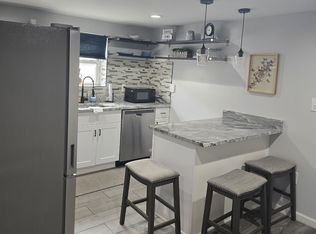51 S 2nd St, Elizabeth, NJ 07206