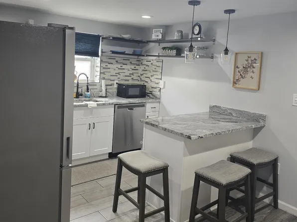 51 S 2nd St, Elizabeth, NJ 07206