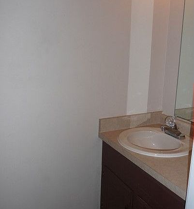 5th image of 1318 Priest Woods Ct
