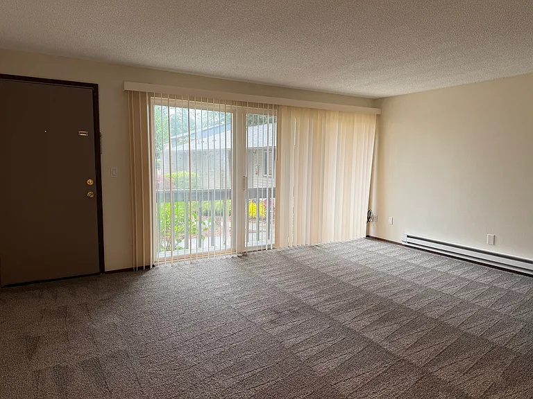 1714 Evergreen Park Ct SW #B3 — Photo 4