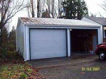 3rd image of 2204 Olympia Ave NE