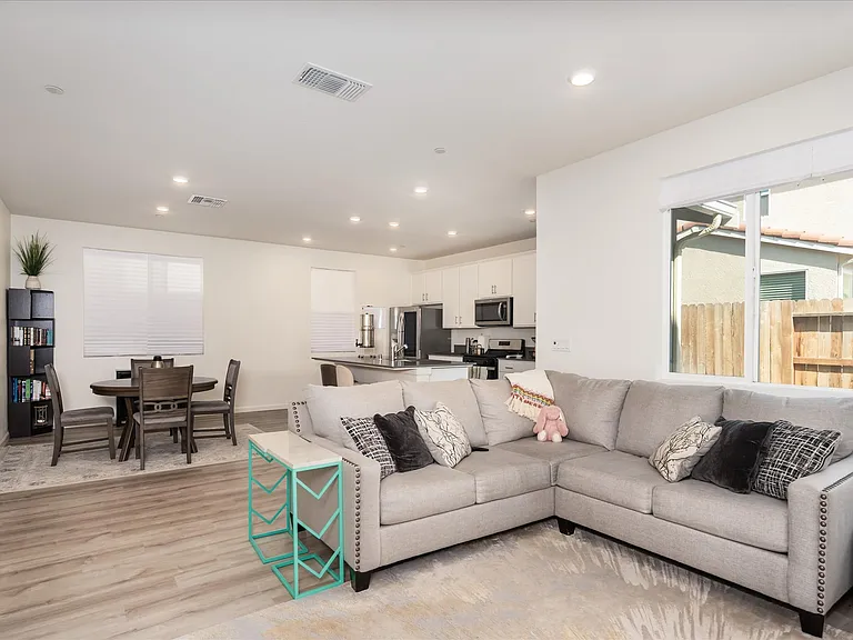 6618 E Grant Ave — Photo 6