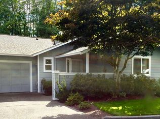 913 NW Leisure Ln, Bremerton, WA 98311