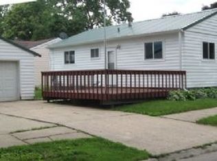 114 Slayton Ave, Iowa Falls, IA 50126