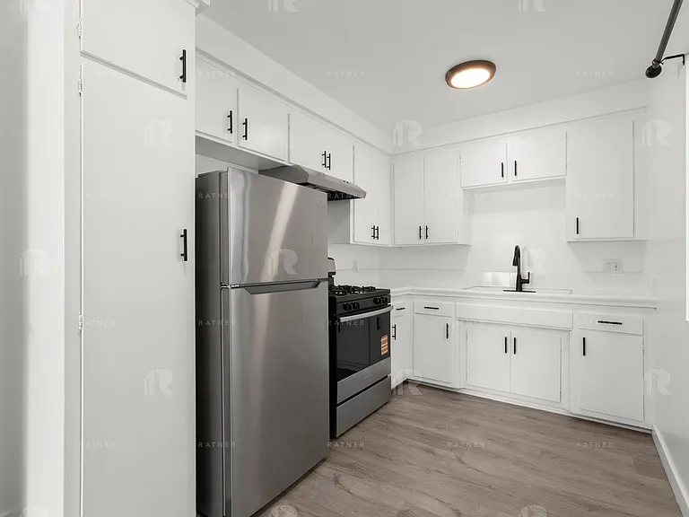 (AN/TI/YO:B) 5424 Corteen Place — Photo 6
