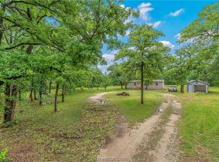 11426 Woodglen Cir, Bryan, TX 77808
