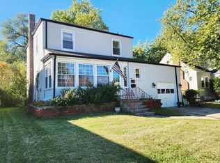 18028 Burnham Ave, Lansing, IL 60438