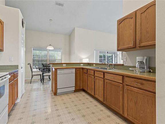 4th image of 3319 Shrike Hill Ct