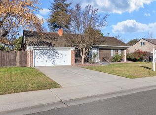 1621 Azalea Way, Stockton, CA 95207