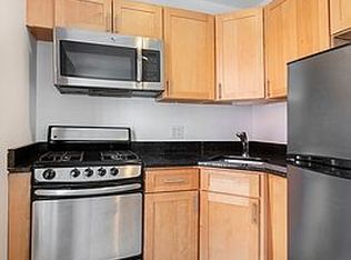 392 E 10th St APT 5W, New York, NY 10009