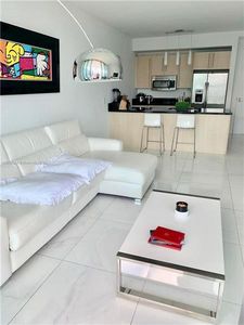 1111 SW 1st Ave APT 3521, Miami, FL, 33130
