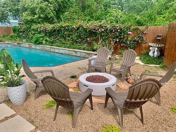 Firepit in yard