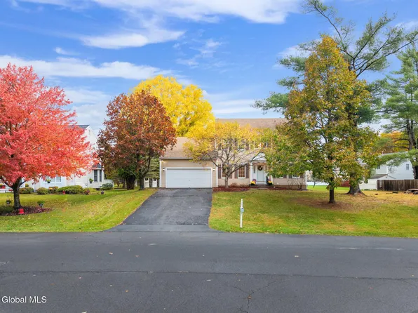 79 Daniel Street, Slingerlands, NY 12159