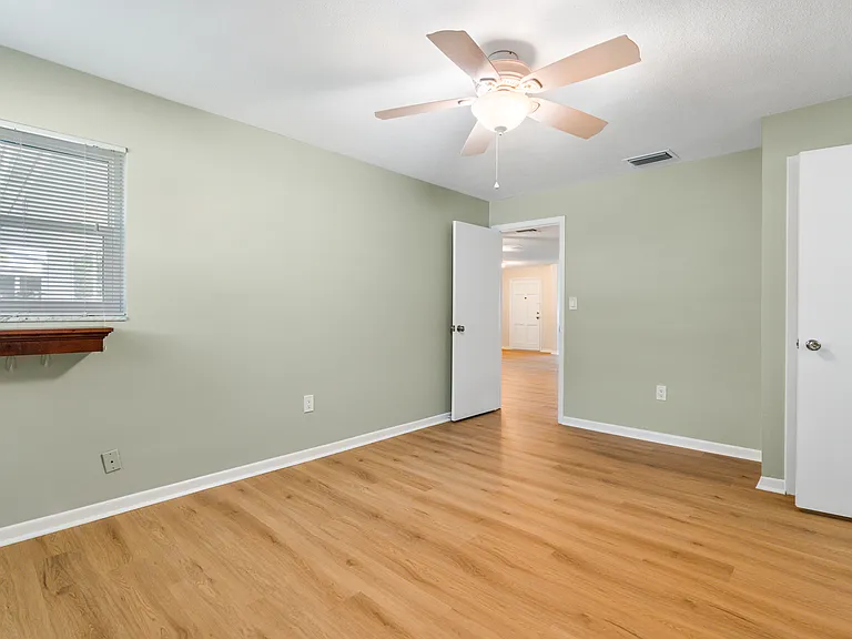 2236 Habersham Dr — Photo 13
