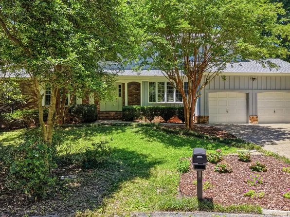 1102 Montvale Cir, Signal Mountain, TN 37377