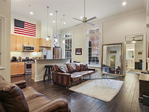2nd image of 339 Carondelet St Unit 2D