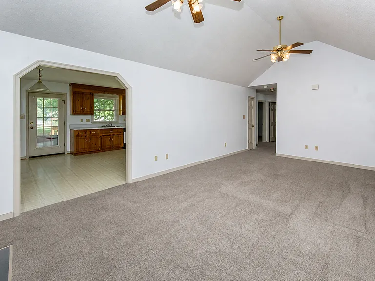 6608 Snow Geese Ln — Photo 3