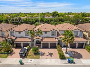 11324 NW 74th Ter, Doral, FL 33178