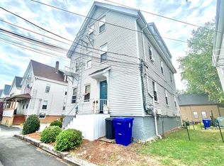14 Meadow St, Taunton, MA 02780