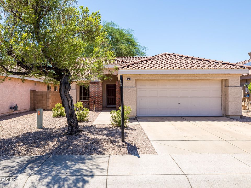 1st image of 3231 E MENADOTA Drive