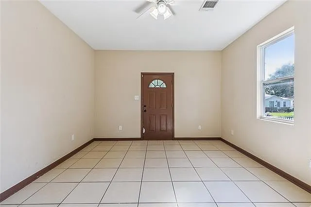 526 Brown Ave — Photo 8