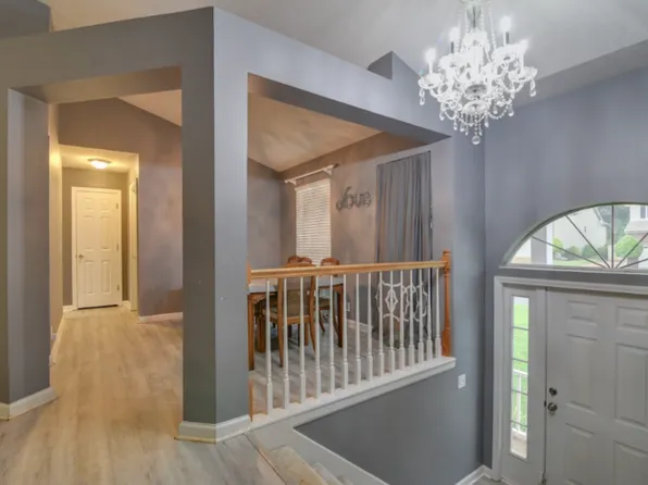 2301 N Cromwell Ct, Mount Juliet, TN 37122