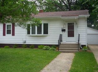712 Milton Ave, Janesville, WI 53545