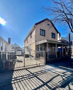 1016 Gravesend Neck Rd, Brooklyn, NY, 11223