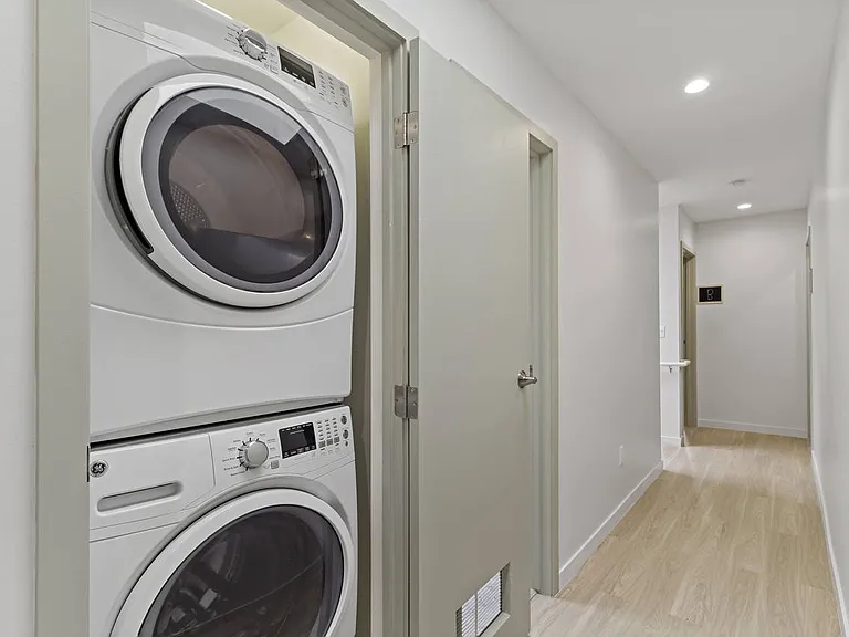 in-unit washer and dryer