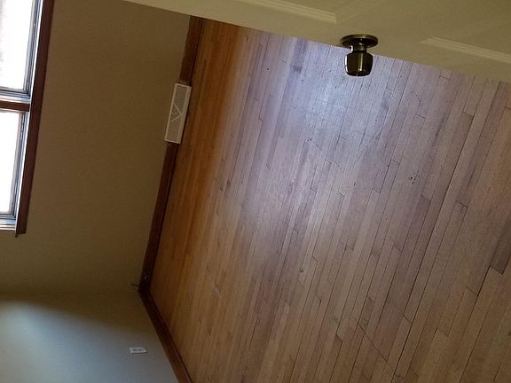 5th image of 452 Buffalo Ave #Sfh