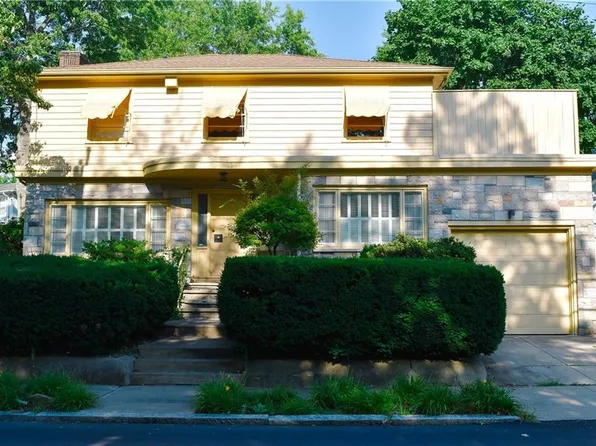 507 Sharon St, Providence, RI 02908