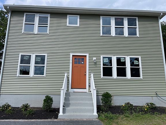 2nd image of 154 Gay St