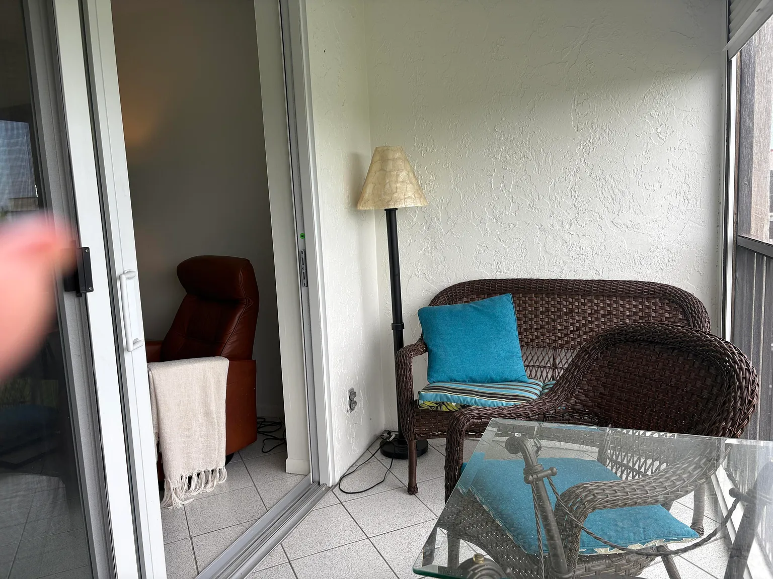 1 bed, 1.5 bath, 800 sqft, $1,700 — Photo 4