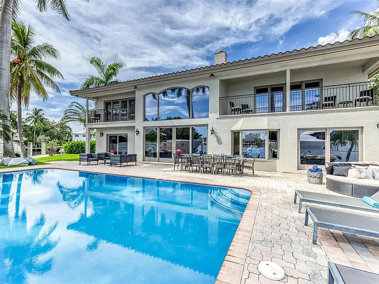 616 1st Key Dr — Photo 4