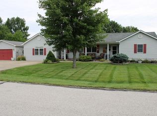 114 Maple Ridge Ave, Mount Orab, OH 45154