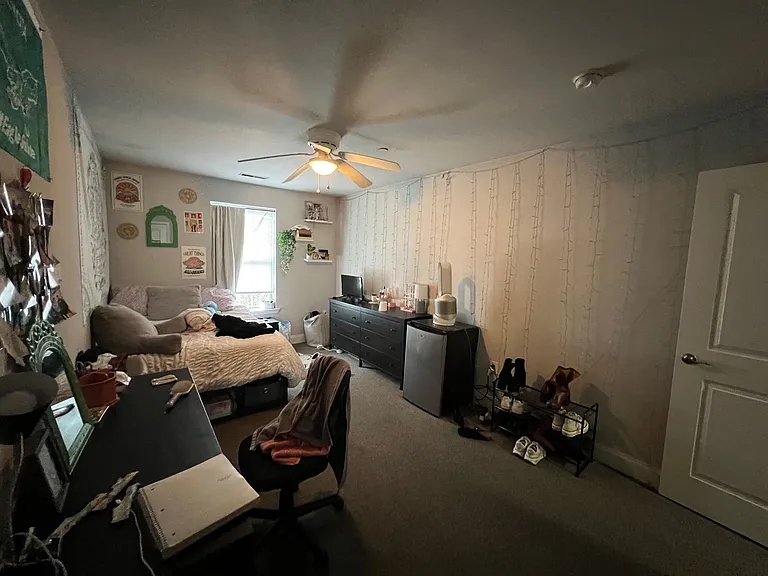 1803 W Berks St — Photo 22