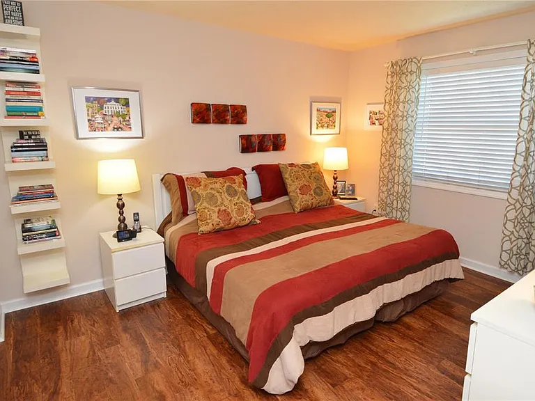 3889 Pompano Dr SE #C — Photo 25