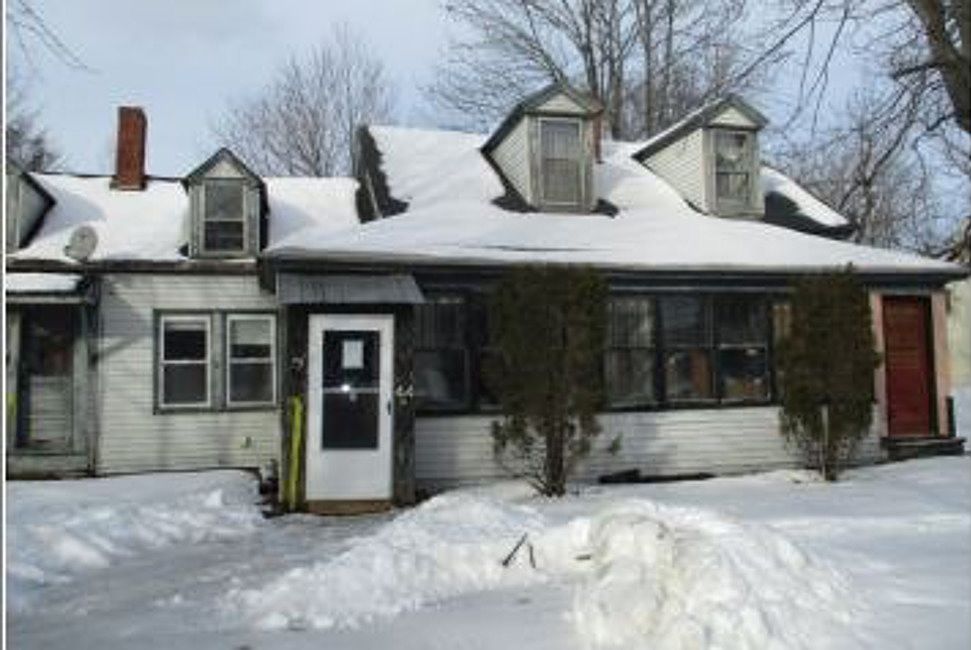 44 Western Ave, Fairfield, ME 04937 Zillow