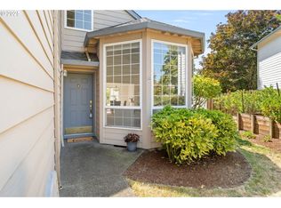 16732 SW Hargis Rd, Beaverton, OR 97007
