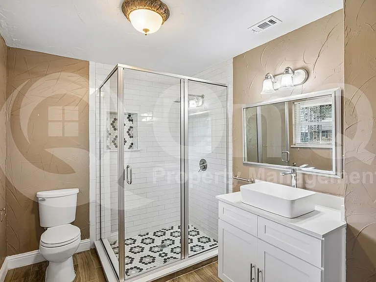 9007 Sweetwater Dr — Photo 21