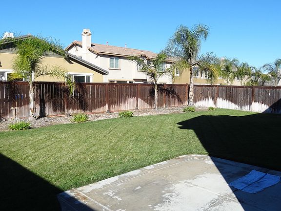 5th image of 34121 Albacete Ave